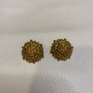 Monet Vintage Gold Tone Clip-On Earrings – Timeless Elegance, Non-Pierced